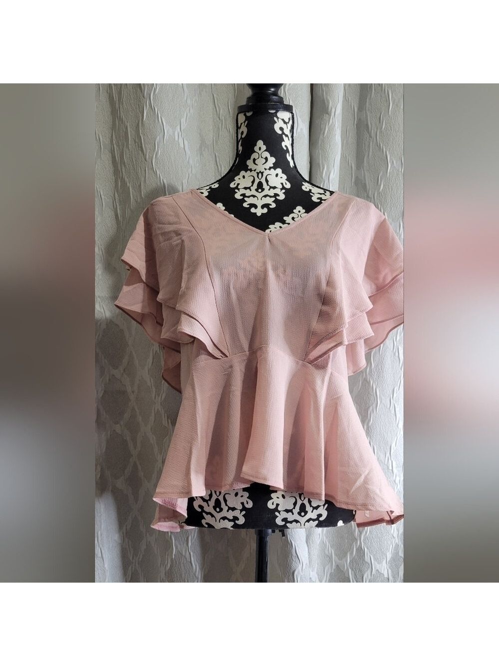 UMGEE | Dusty Rose Hi-Lo Flare Sleeved Top